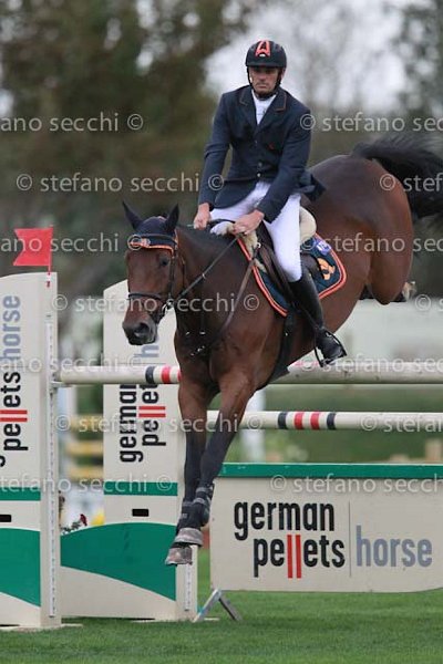 MION_ELLYOTT_GIO CAV 2011_(294) SS3_0007.jpg